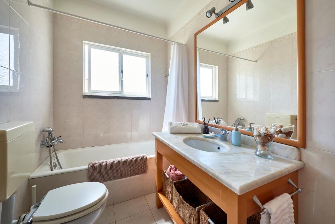 Bright Apartment With Garden In كاسكايس المظهر الخارجي الصورة