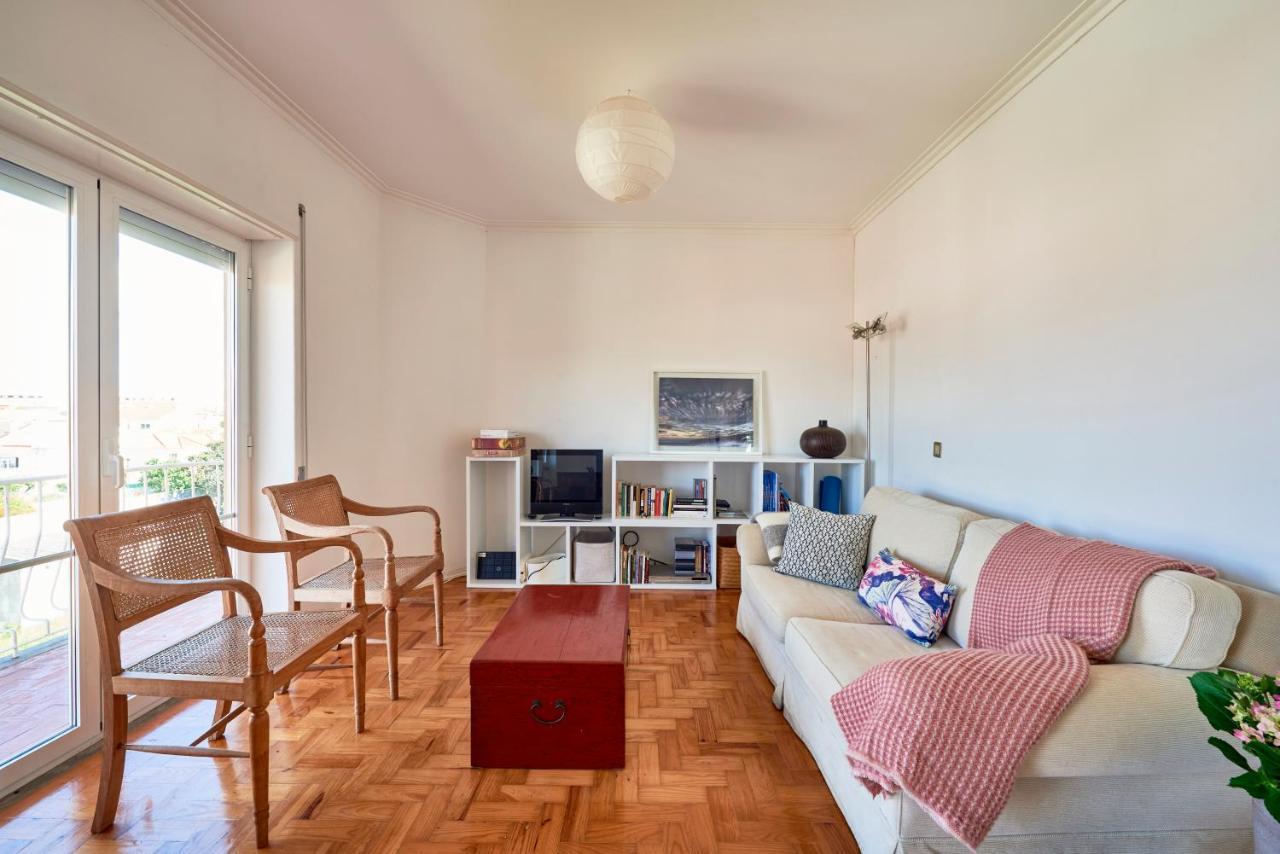 Bright Apartment With Garden In كاسكايس المظهر الخارجي الصورة