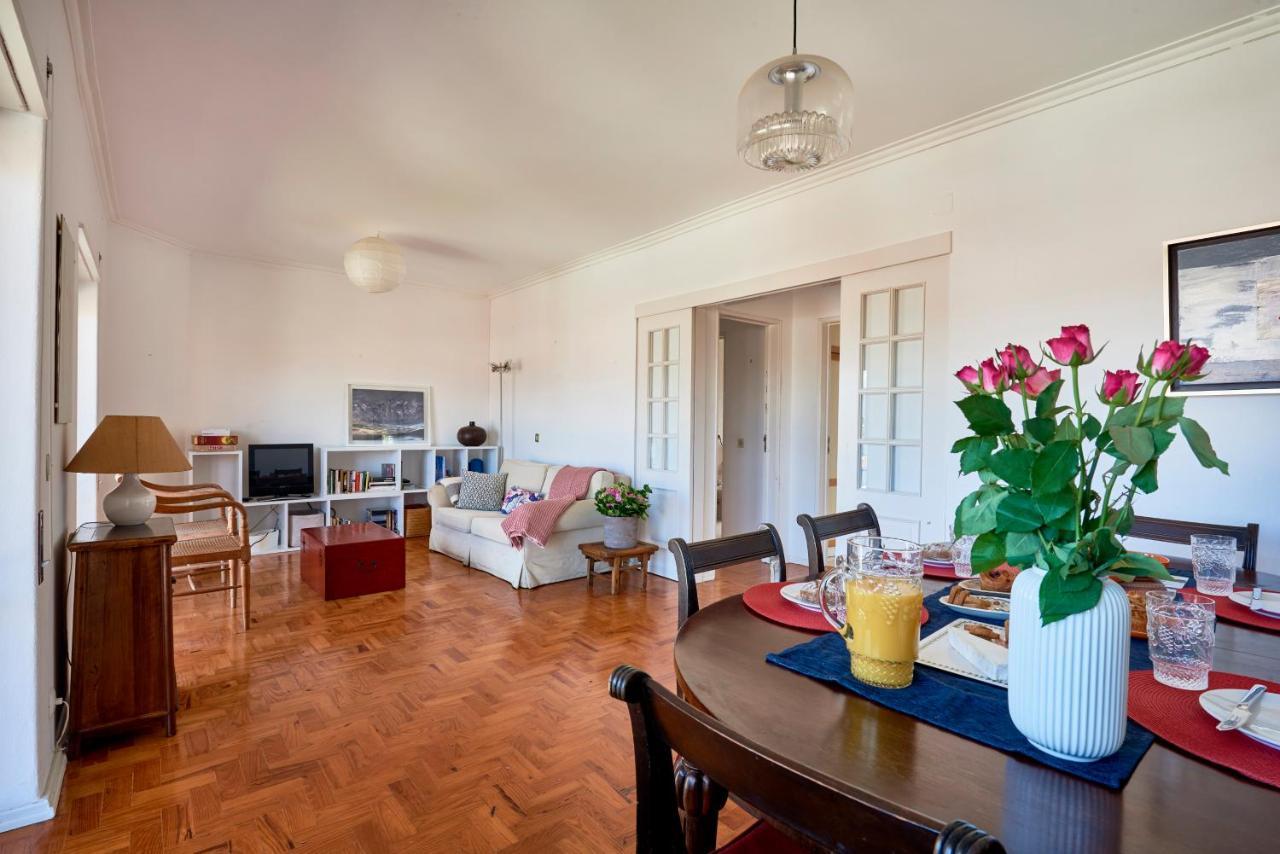 Bright Apartment With Garden In كاسكايس المظهر الخارجي الصورة