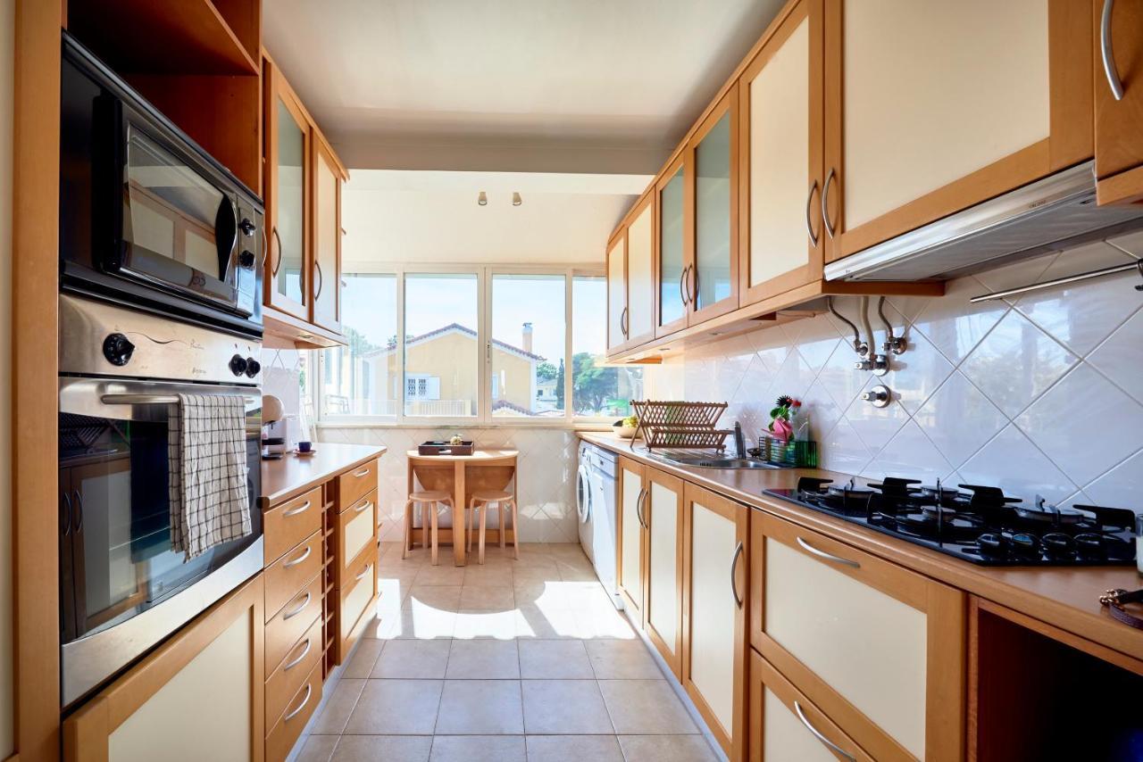 Bright Apartment With Garden In كاسكايس المظهر الخارجي الصورة