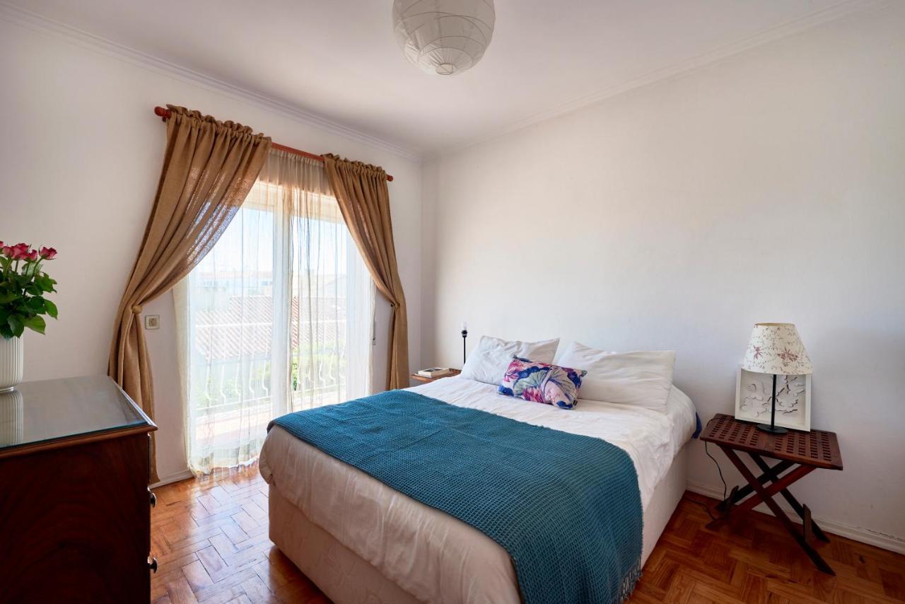 Bright Apartment With Garden In كاسكايس المظهر الخارجي الصورة